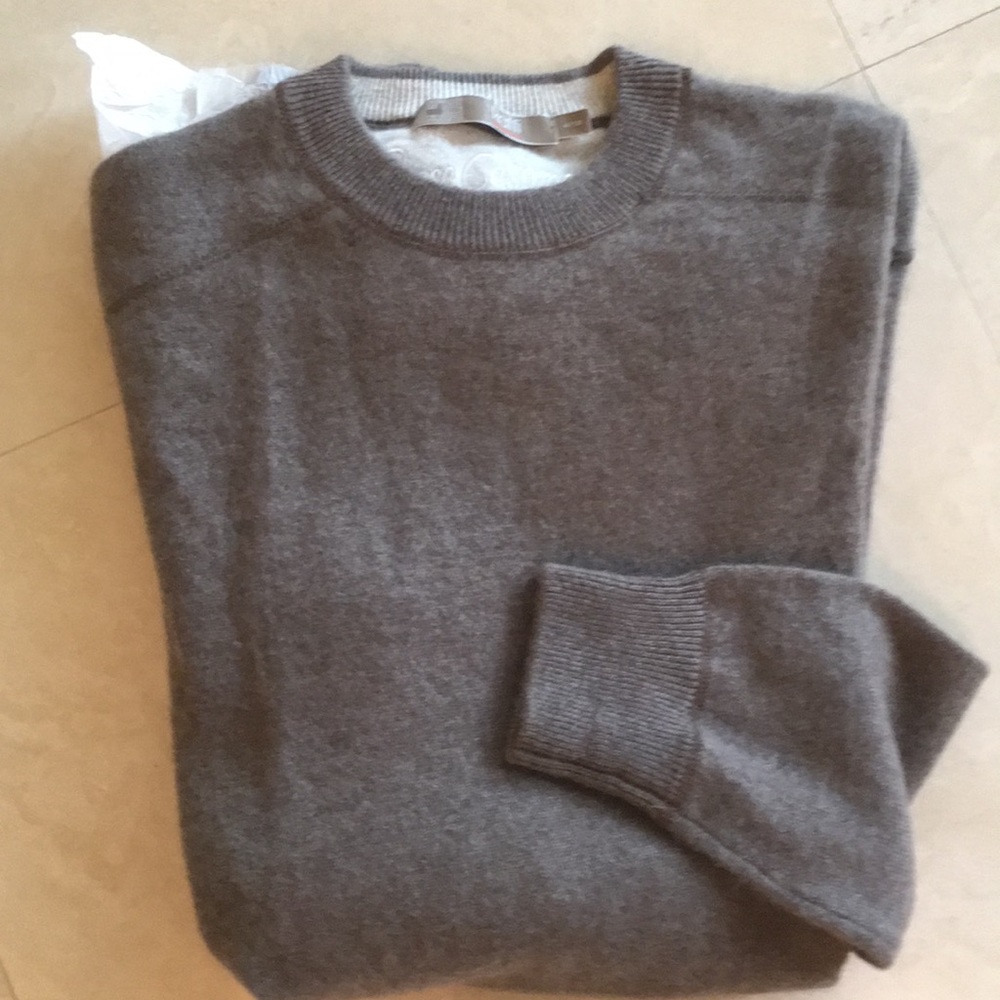 Cashmere sweater